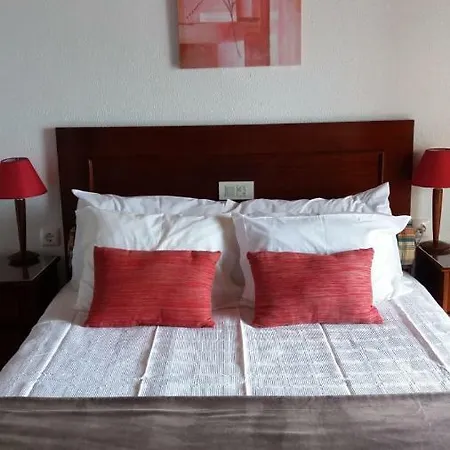 Country House Alfarim 4*