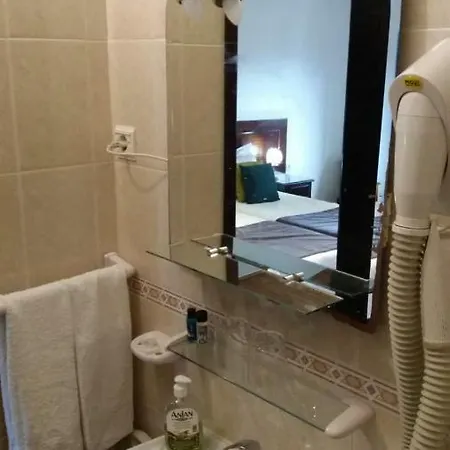 Country House Alfarim 4*