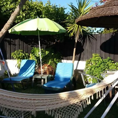 Pensión Country House Alfarim 4*